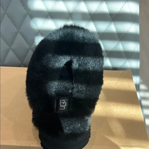 UGG Black Plush Lined Slippers - Picture 5 of 15